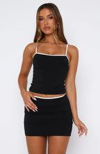 Already Here Top Black/White