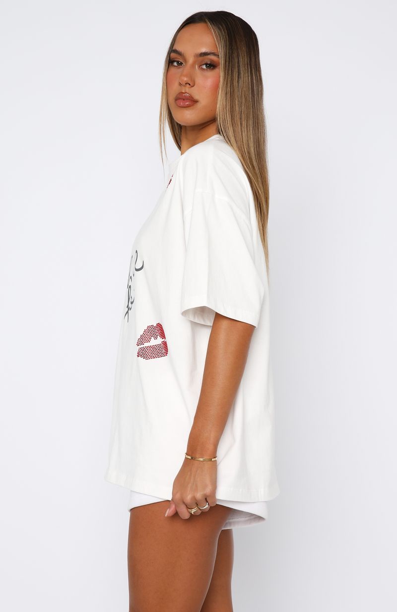Pepper You In Kisses Oversized Tee White