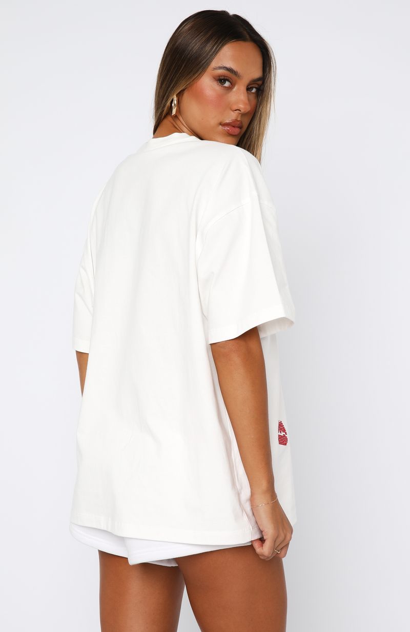 Pepper You In Kisses Oversized Tee White
