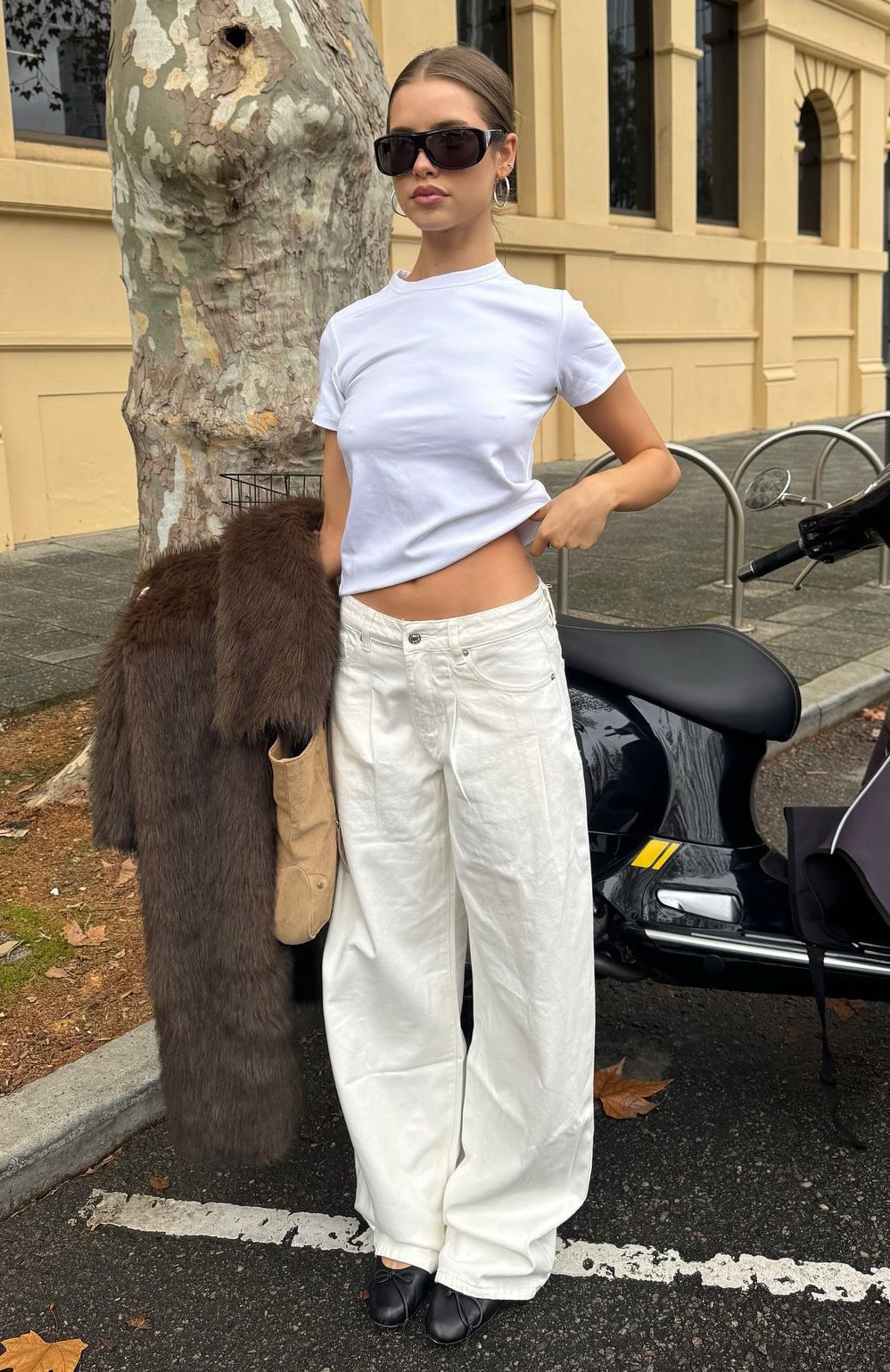 Iris Low Rise Wide Leg Jeans Off White