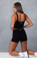 Shift Mid Rise Shorts 3.5 Black