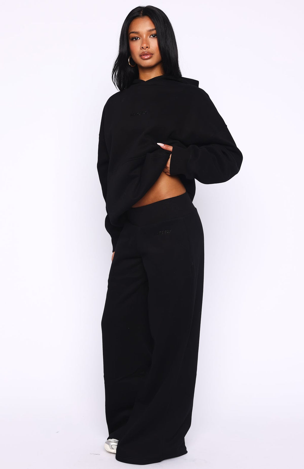 Come A Long Way Wide Leg Sweatpants Black