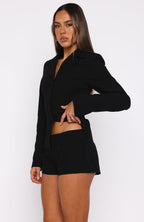 Daydream Believer Shorts Black