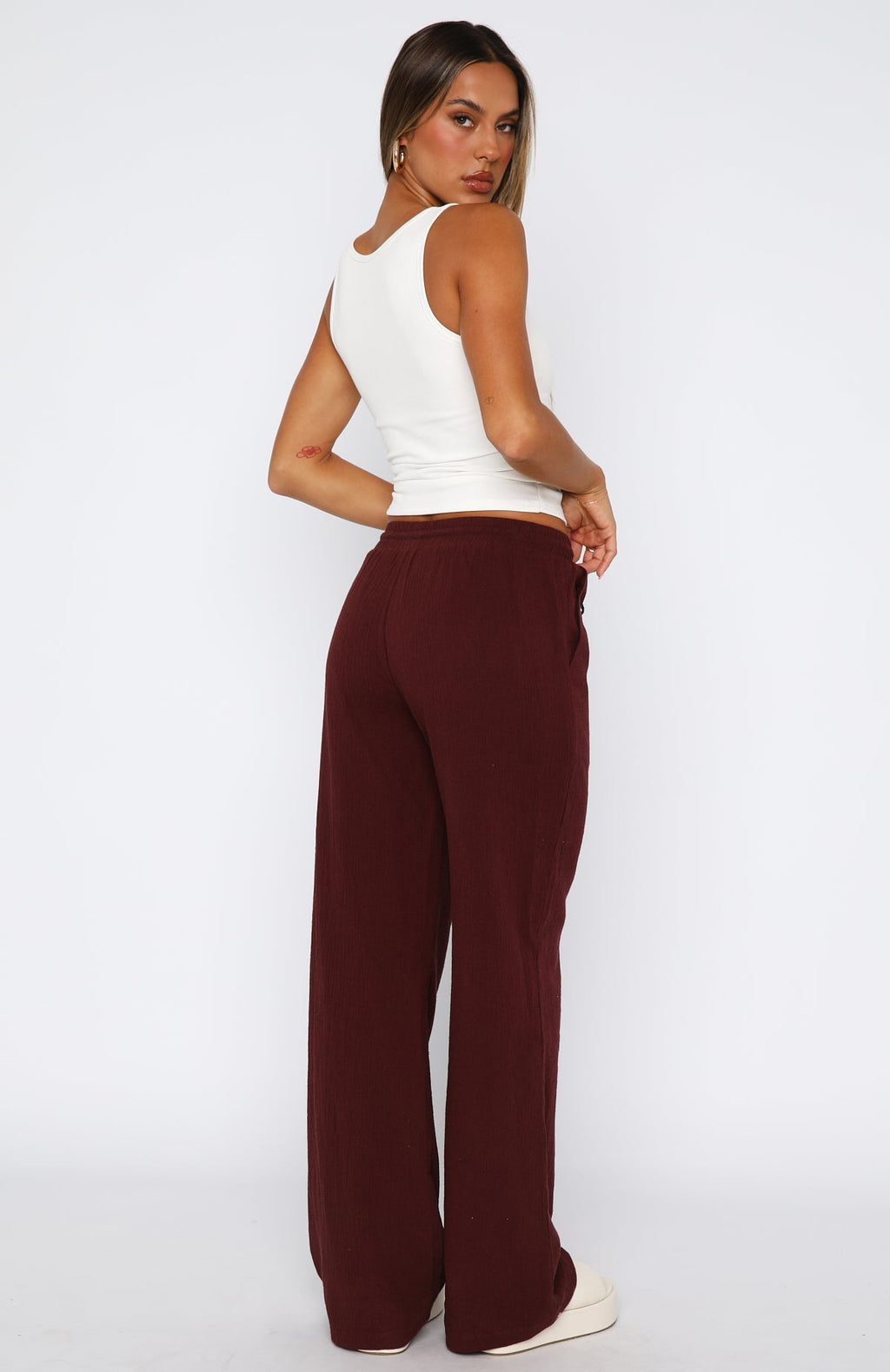 Stay Pretty Linen Pant Wine