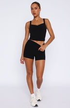 Shift Mid Rise Shorts 3.5 Black